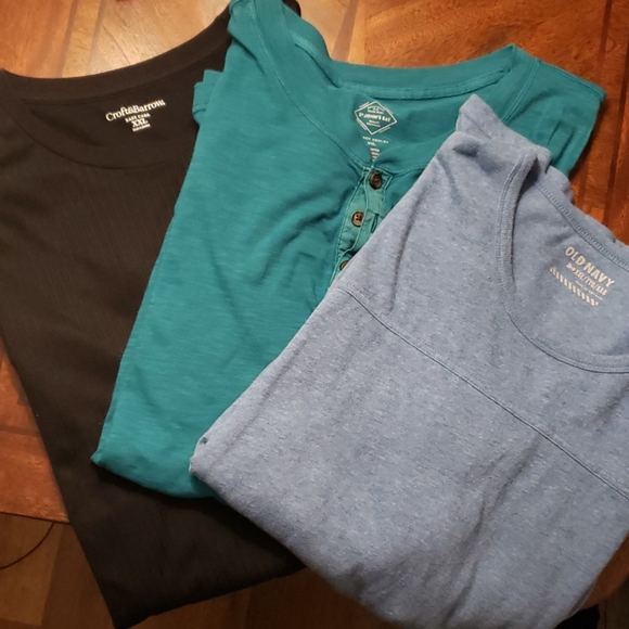 Multiples Other - Bundle - 3 Nice Pullover Short Sleeve Tops XXL